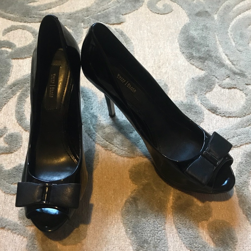 WHBM Black Bow Heels Size 8.5